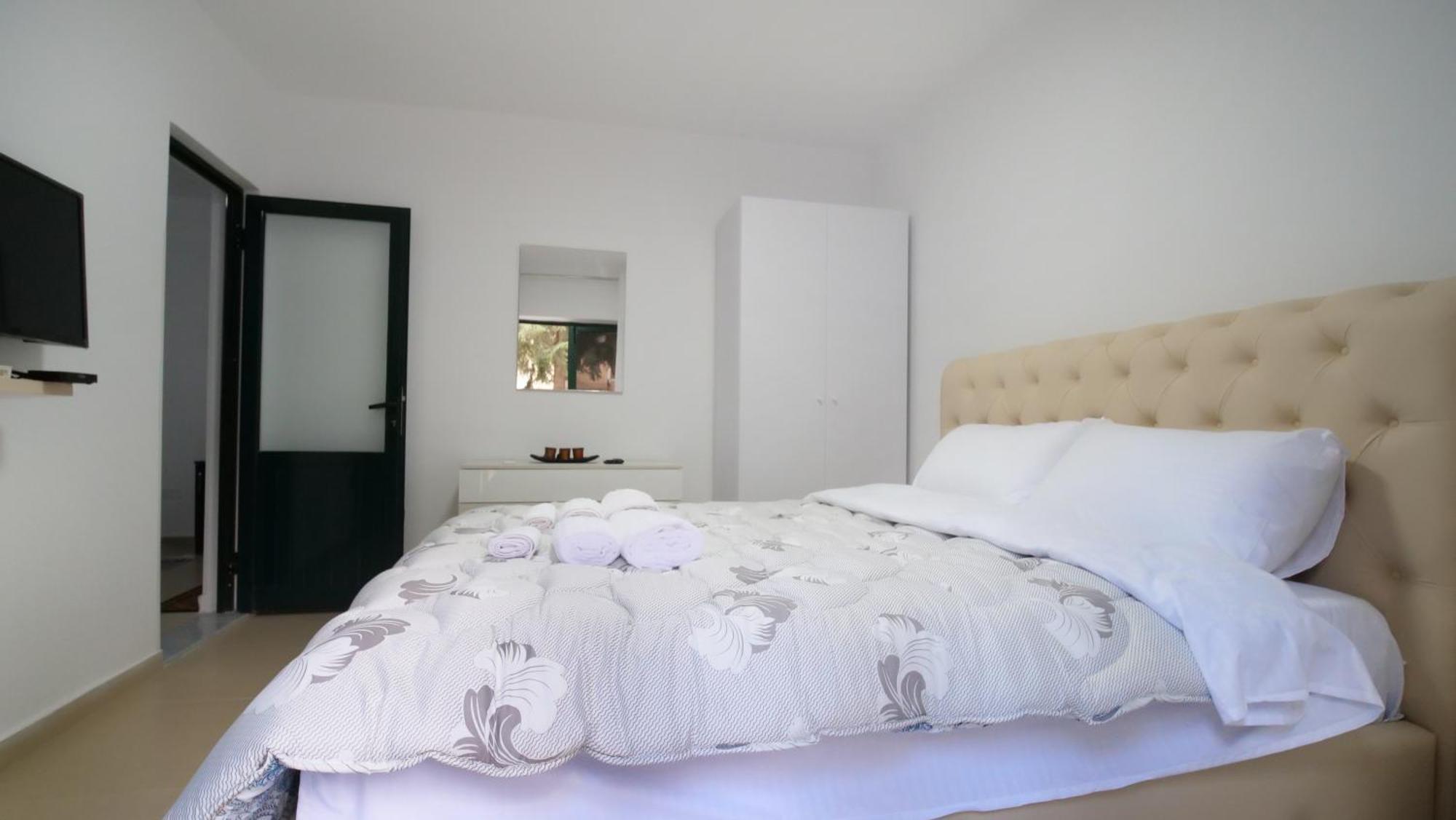 Vista Berat Inn Apartment Eksteriør billede